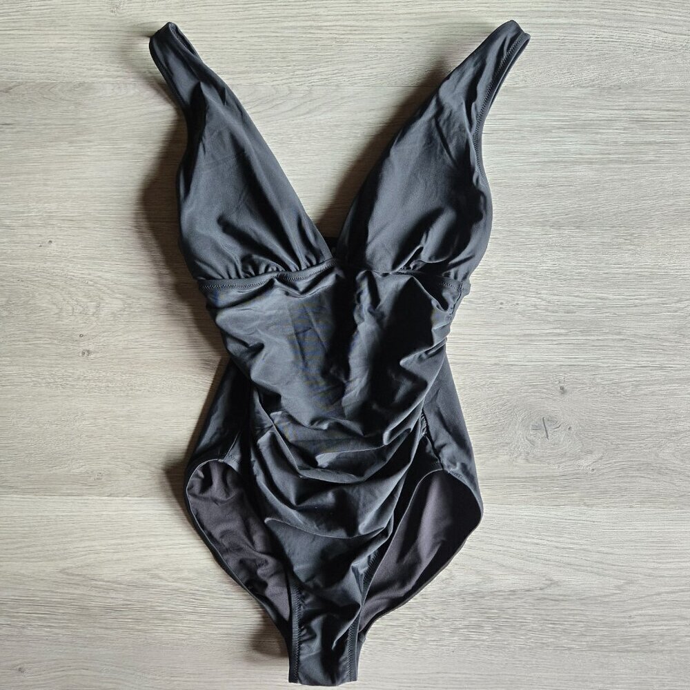J. Crew V-Neck Ruched One-Piece Swimsuit Bathing Suit Small Medium Large Black - Picture 3 of 13